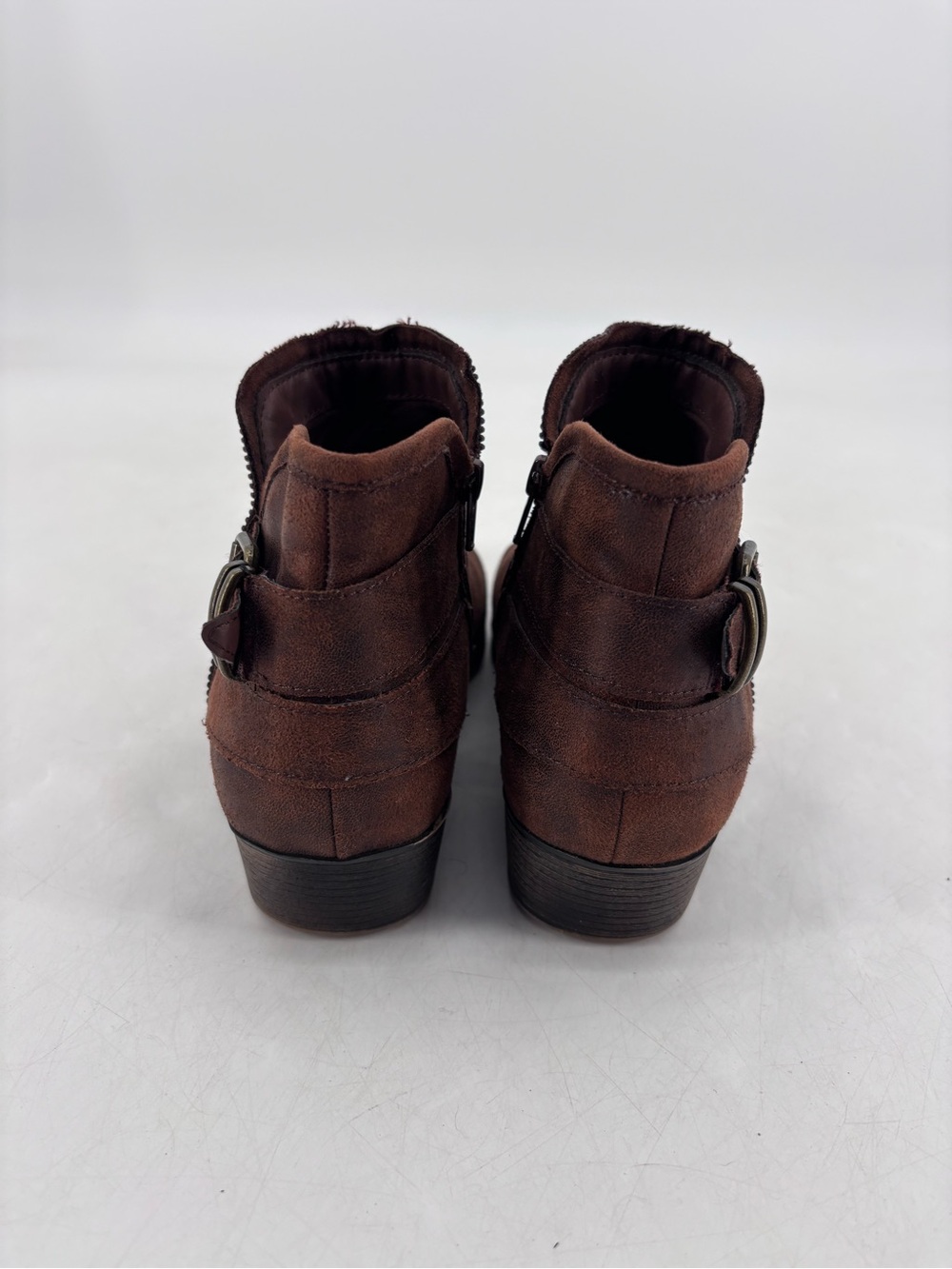 American Rag Edee Boho Chic Western Faux Leather Zippered Buckle Ankle Booties - Picture 5 of 12